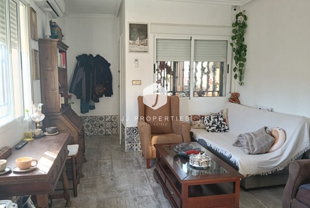 Tweedehands - Appartement / flat -
Los Montesinos - Costa Blanca