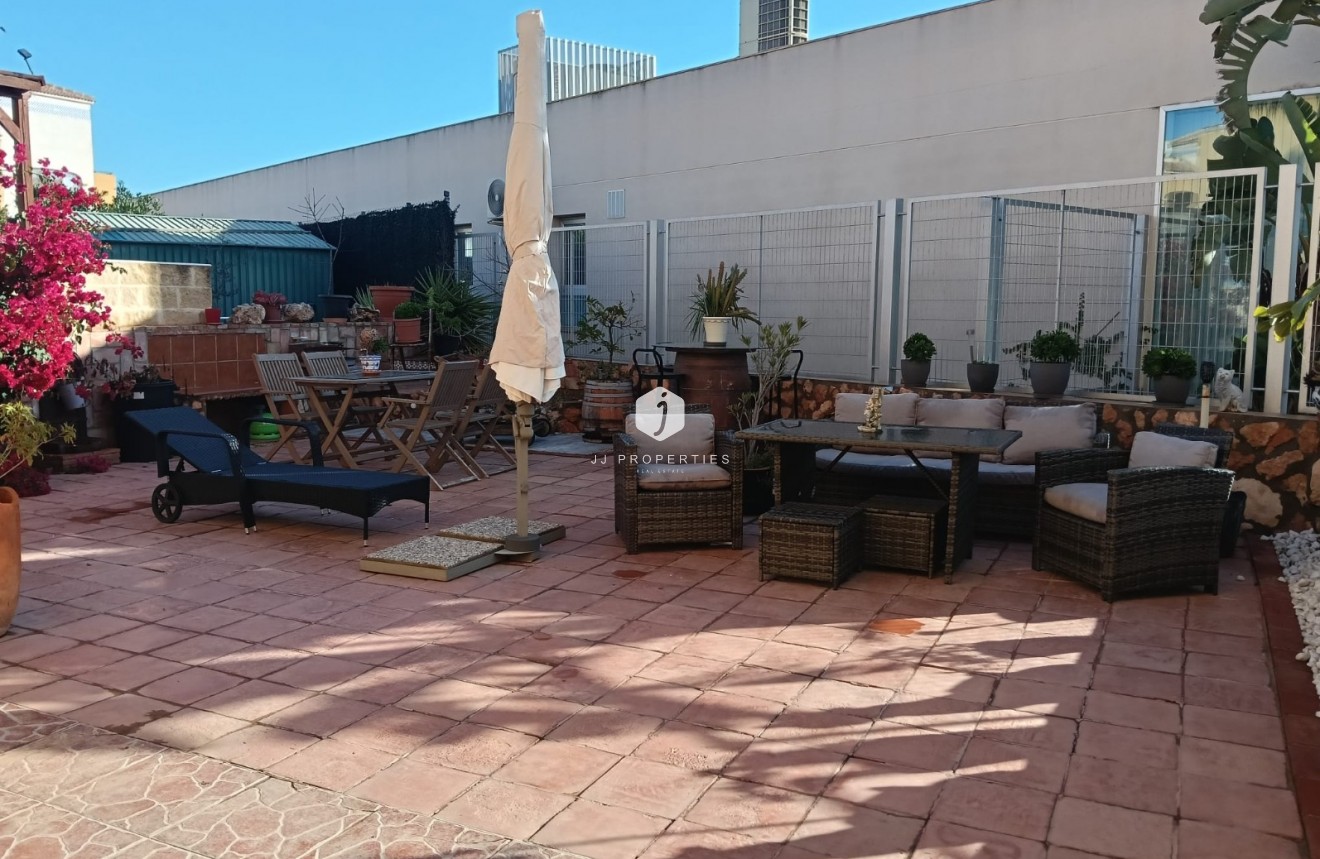 Tweedehands - Appartement / flat -
Los Montesinos - Costa Blanca