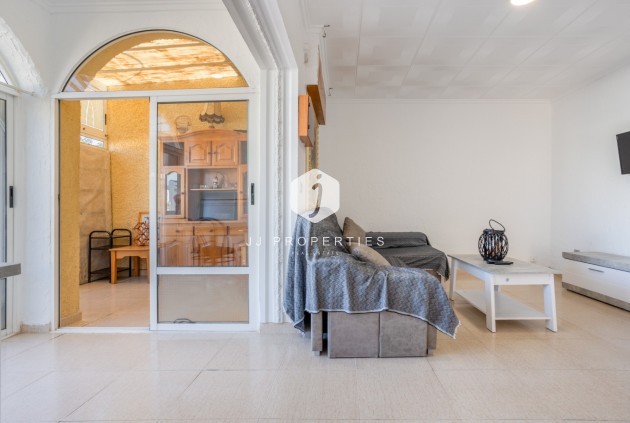 Tweedehands - Villa -
Torrevieja - Costa Blanca