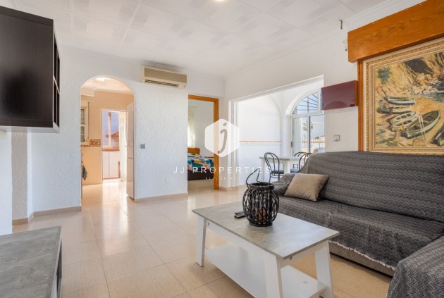 Tweedehands - Villa -
Torrevieja - Costa Blanca