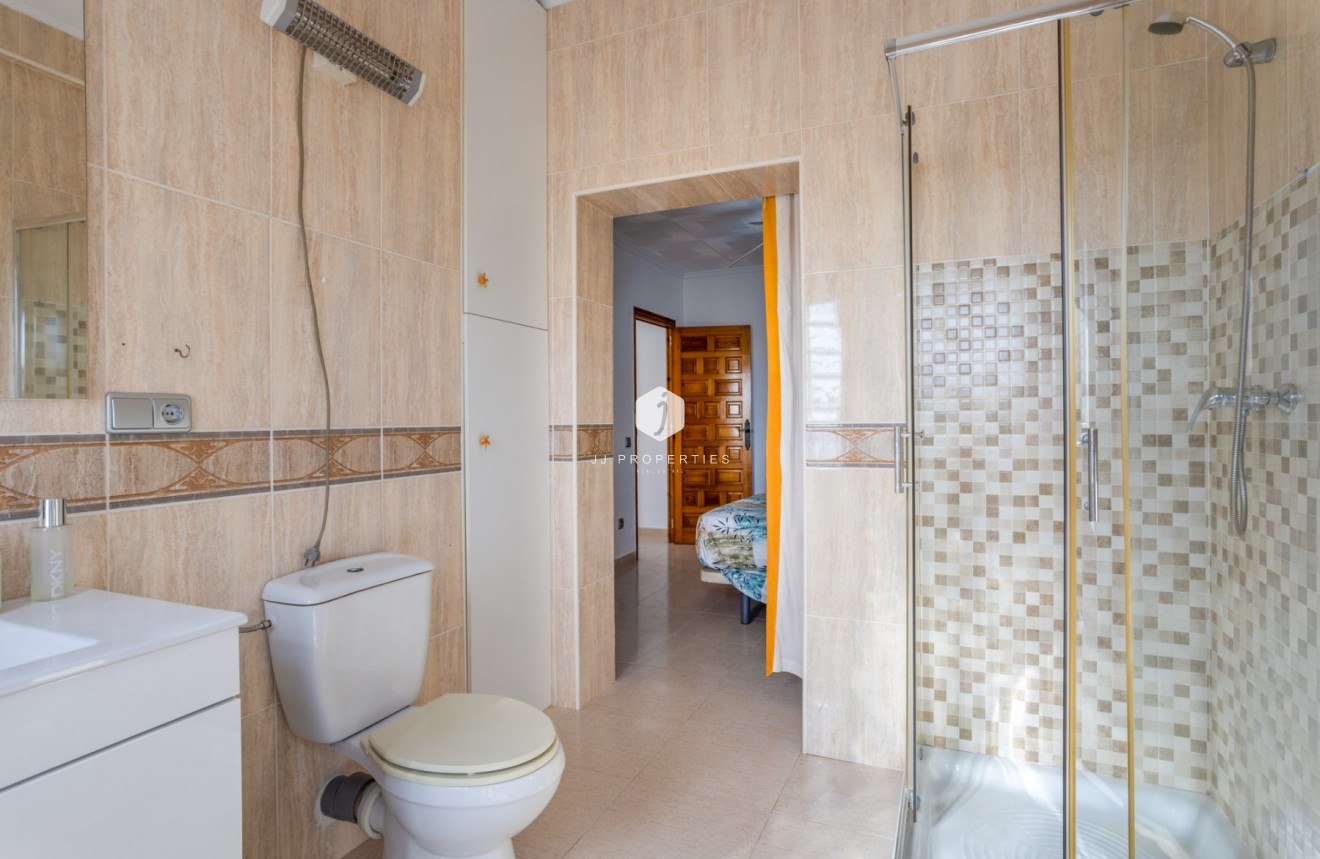 Tweedehands - Villa -
Torrevieja - Costa Blanca