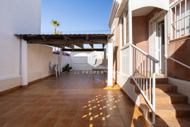 Tweedehands - Villa -
Torrevieja - Costa Blanca