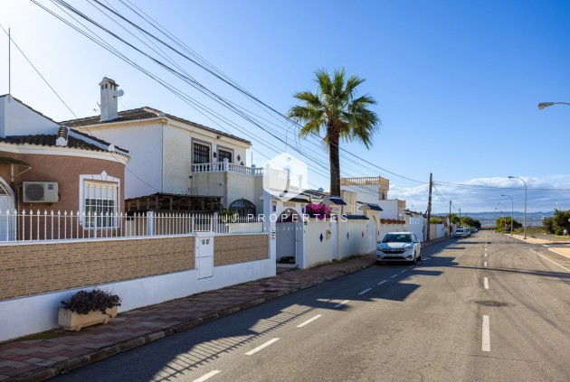 Tweedehands - Villa -
Torrevieja - Costa Blanca