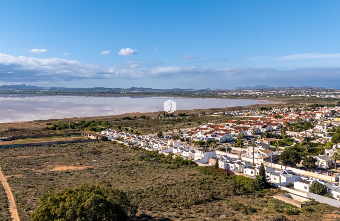 Tweedehands - Villa -
Torrevieja - Costa Blanca