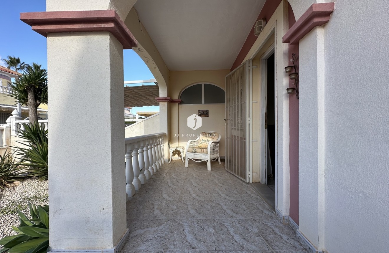 Tweedehands - Chalet -
Cabo Roig - Costa Blanca