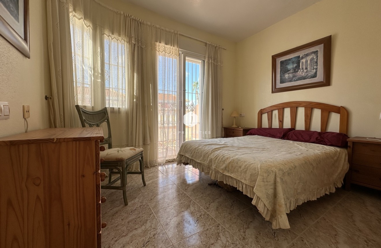 Tweedehands - Chalet -
Cabo Roig - Costa Blanca