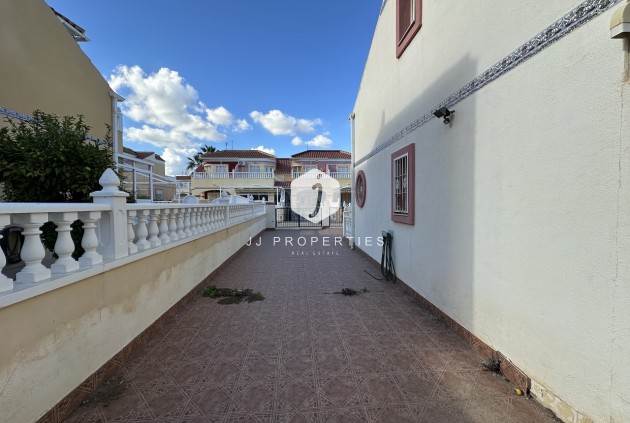 Tweedehands - Chalet -
Cabo Roig - Costa Blanca