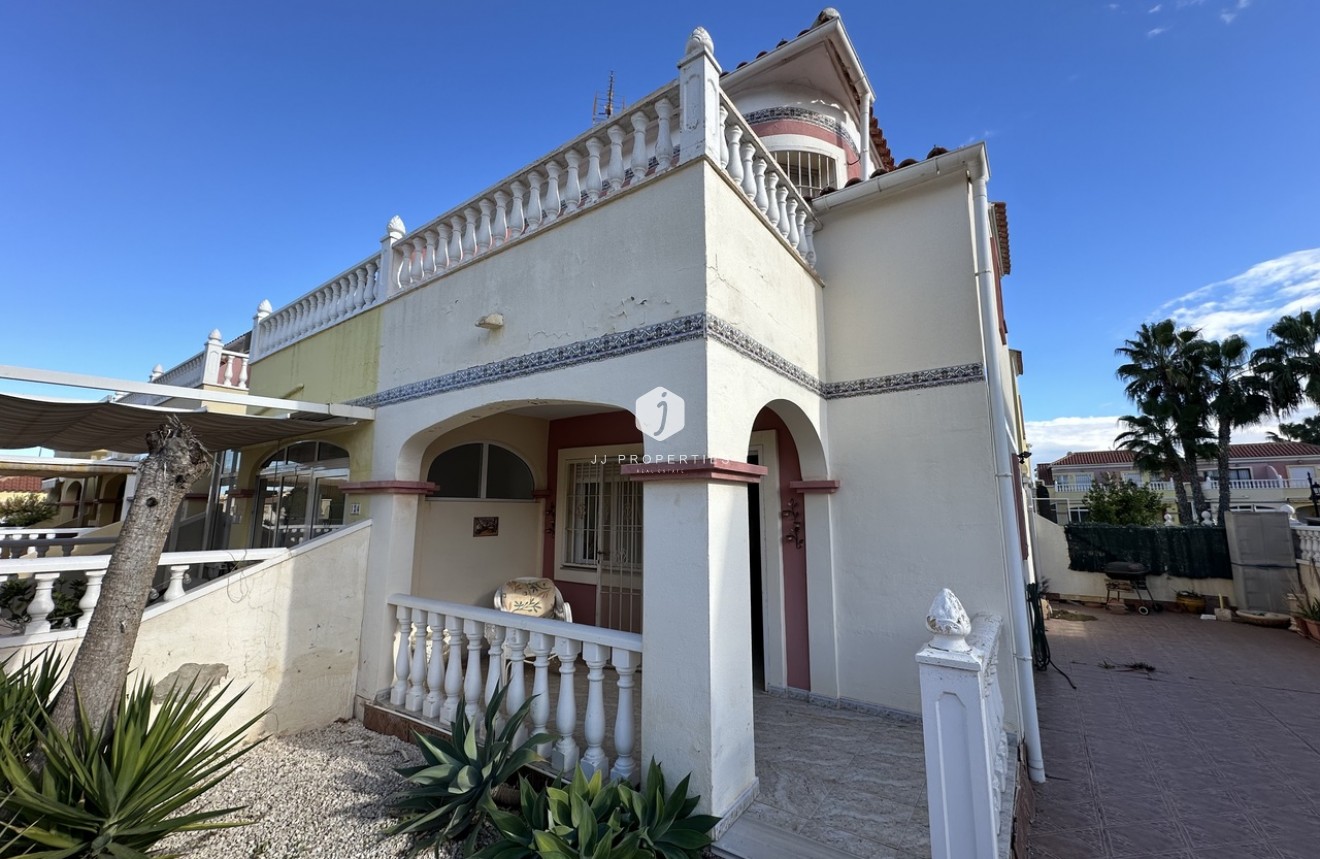 Tweedehands - Chalet -
Cabo Roig - Costa Blanca