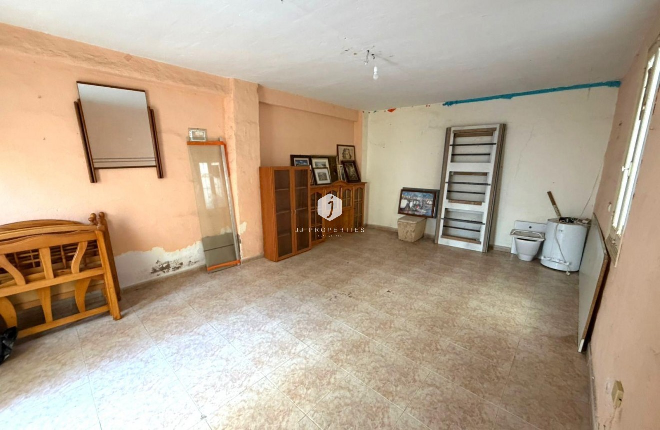 Segunda mano - Chalet -
Torrevieja