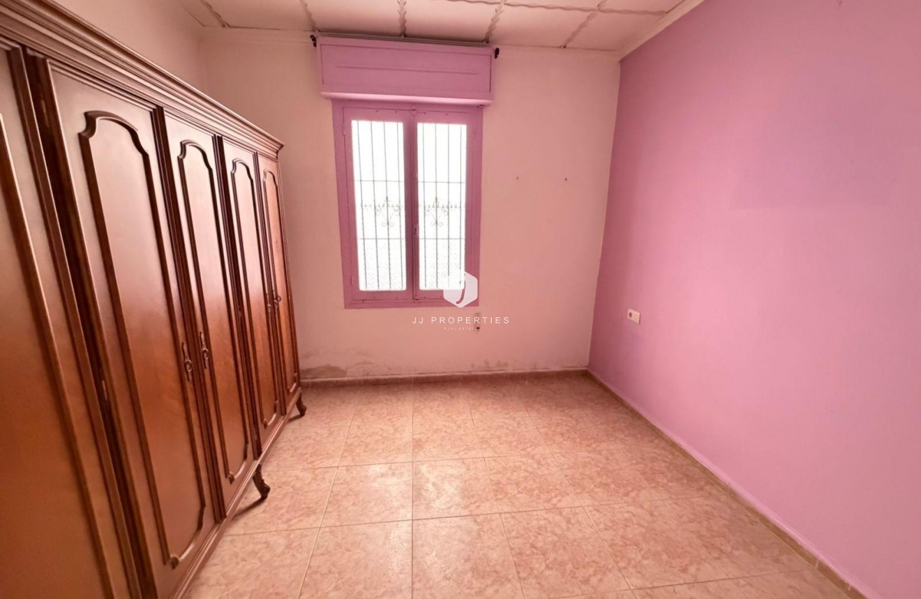 Segunda mano - Chalet -
Torrevieja