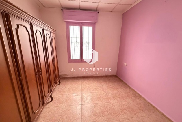 Segunda mano - Chalet -
Torrevieja