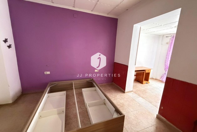 Segunda mano - Chalet -
Torrevieja