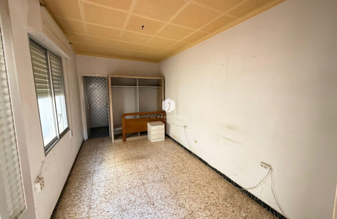 Segunda mano - Chalet -
Torrevieja