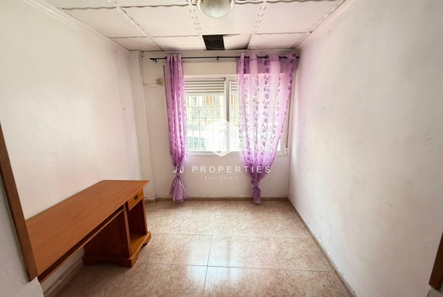 Segunda mano - Chalet -
Torrevieja