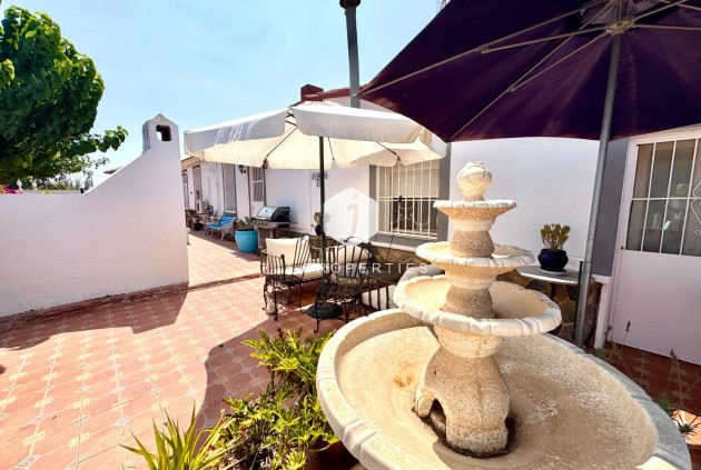 Tweedehands - Villa -
Dolores - Comunidad Valenciana