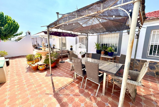 Tweedehands - Villa -
Dolores - Comunidad Valenciana