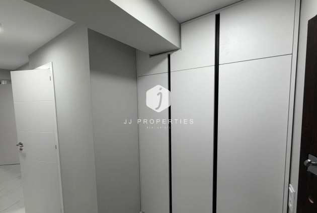 Tweedehands - Appartement / flat -
Torrevieja - Playa del Cura