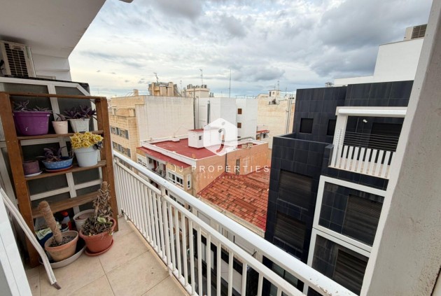 Tweedehands - Appartement / flat -
Torrevieja - Playa del Cura