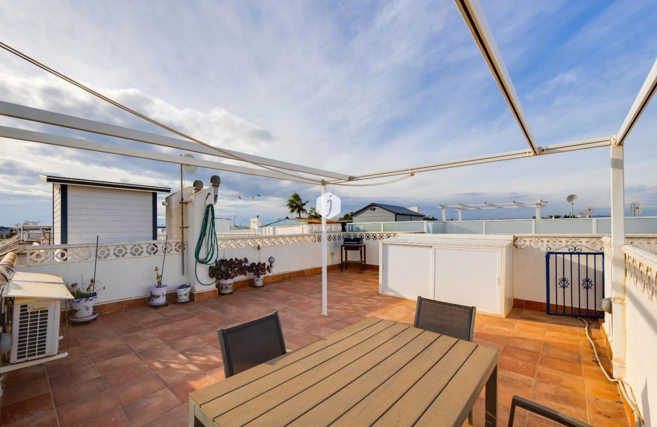 Tweedehands - Bungalow -
Torrevieja - La Siesta - El Salado - Torreta