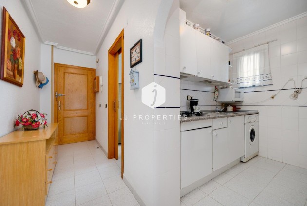 Tweedehands - Appartement / flat -
Torrevieja - Acequion