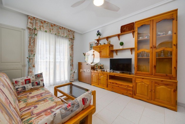 Tweedehands - Appartement / flat -
Torrevieja - Acequion