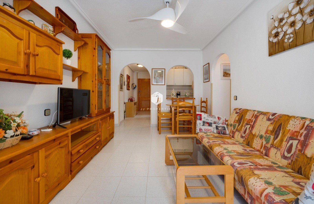 Tweedehands - Appartement / flat -
Torrevieja - Acequion