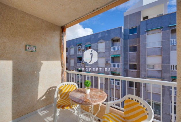 Tweedehands - Appartement / flat -
Torrevieja - Acequion