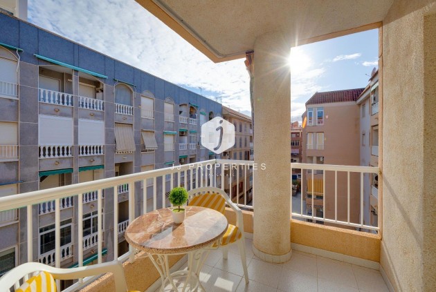 Tweedehands - Appartement / flat -
Torrevieja - Acequion