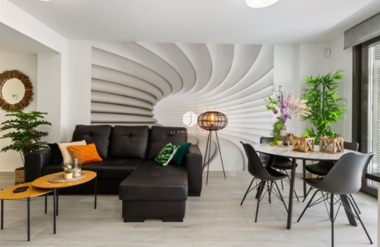 Tweedehands - Appartement / flat -
Torrevieja - Costa Blanca