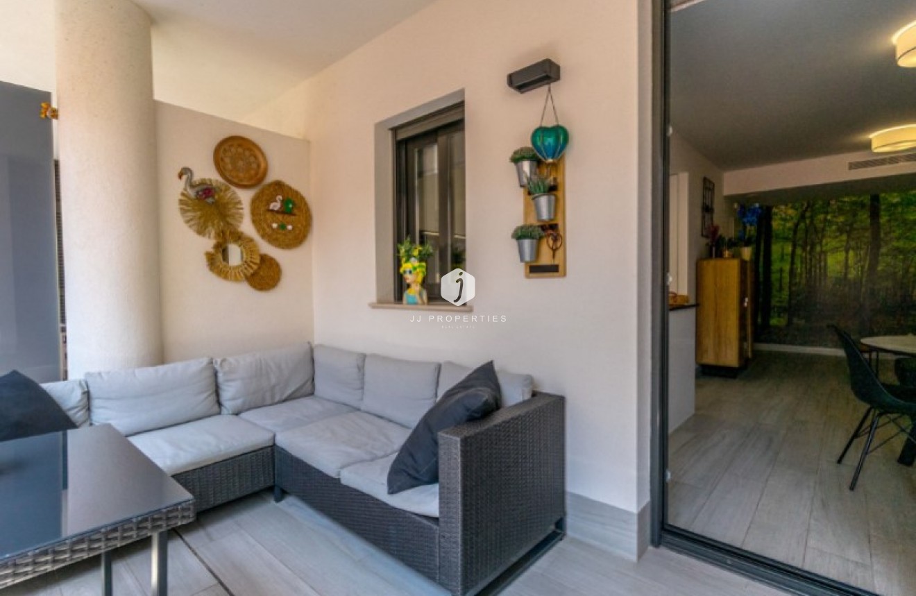 Tweedehands - Appartement / flat -
Torrevieja - Costa Blanca