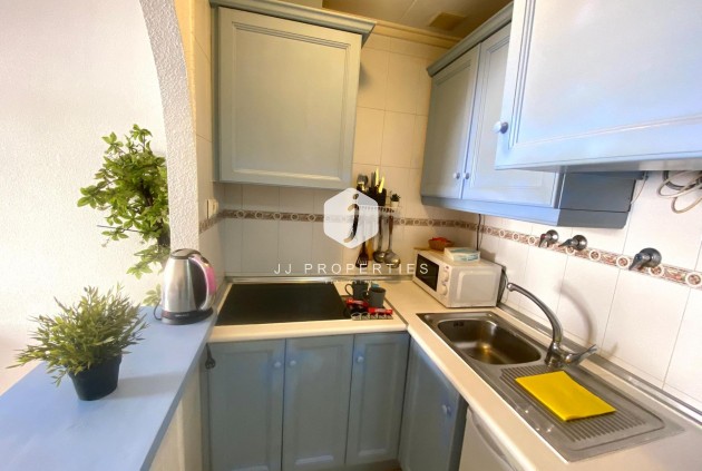 Resale - Apartment / flat -
Torrevieja - Estacion de autobuses