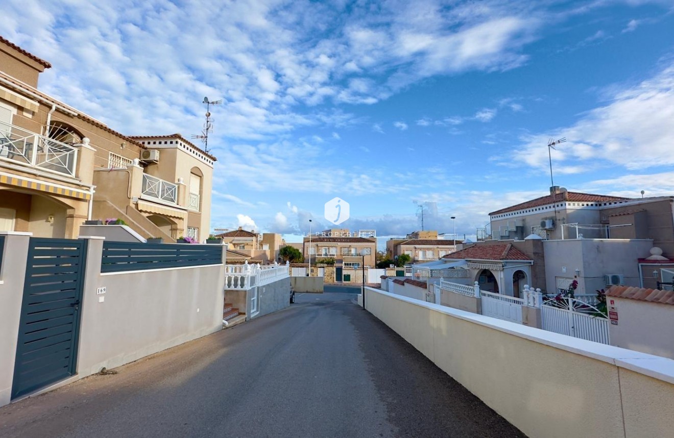 Aus zweiter Hand - Bungalow -
Torrevieja - Torreblanca