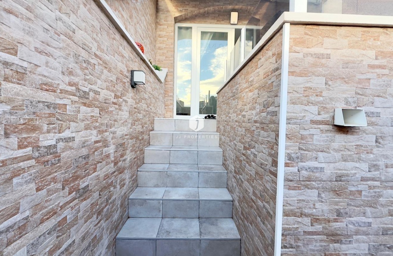 Aus zweiter Hand - Bungalow -
Torrevieja - Torreblanca