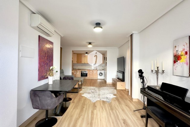 Aus zweiter Hand - Bungalow -
Torrevieja - Torreblanca