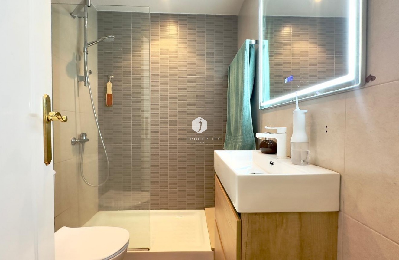 Aus zweiter Hand - Bungalow -
Torrevieja - Torreblanca