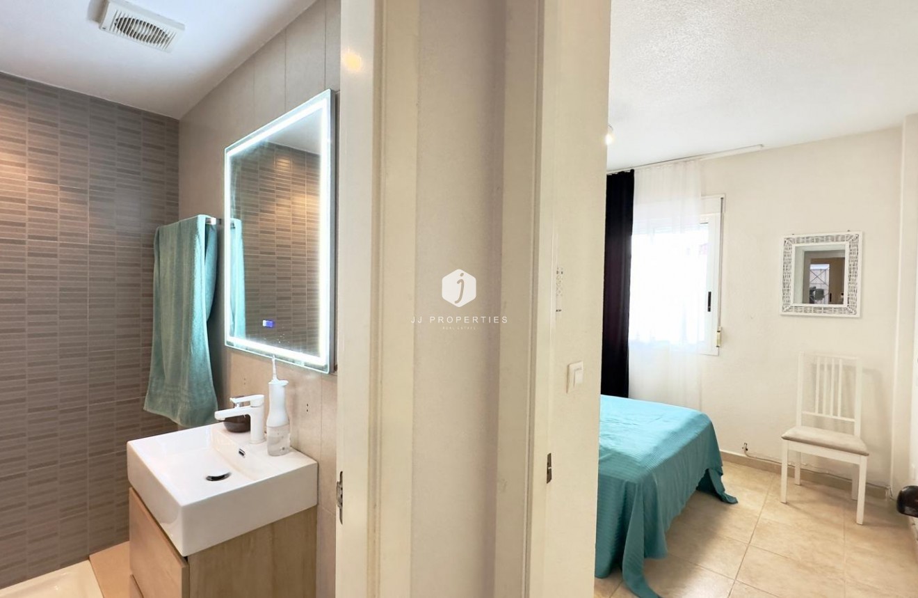 Aus zweiter Hand - Bungalow -
Torrevieja - Torreblanca