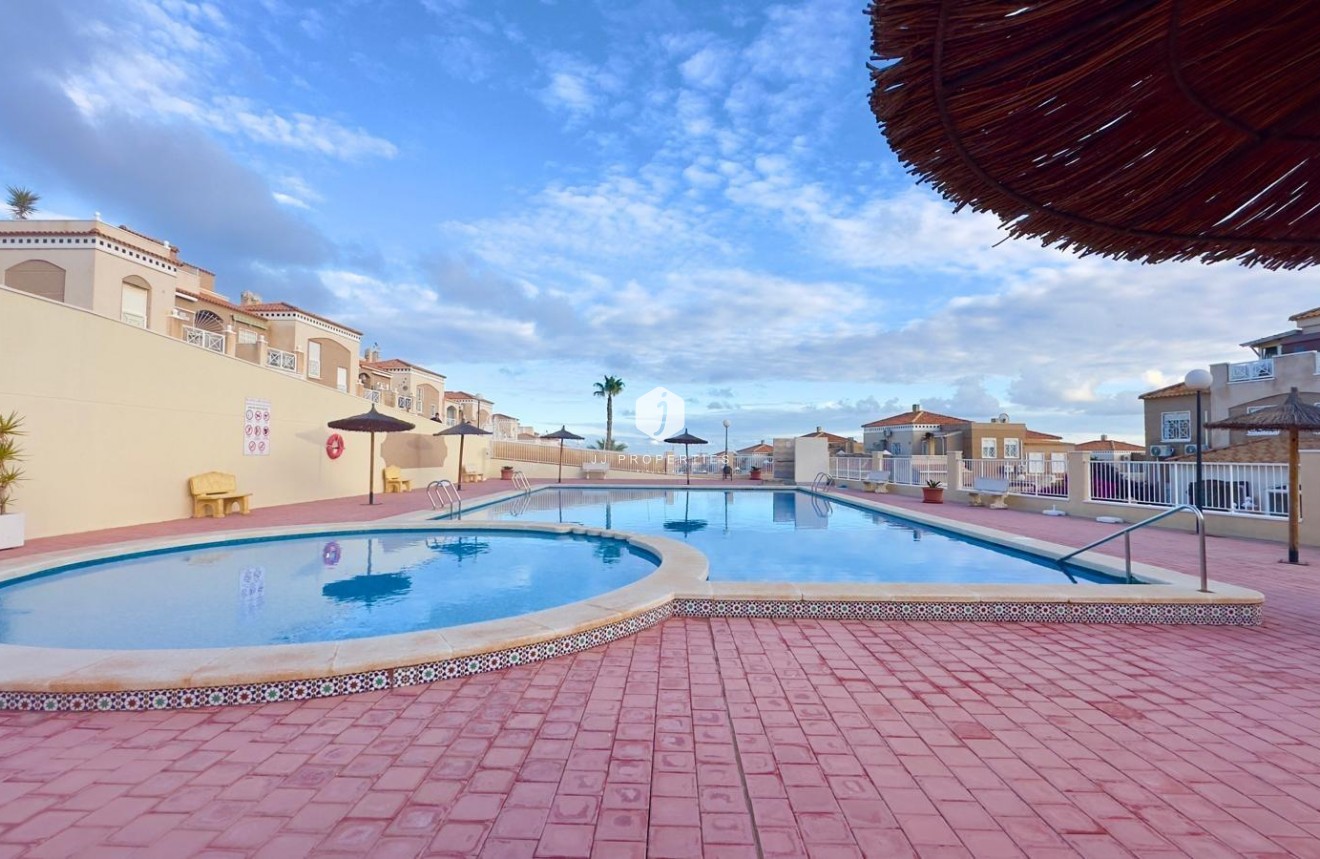 Aus zweiter Hand - Bungalow -
Torrevieja - Torreblanca