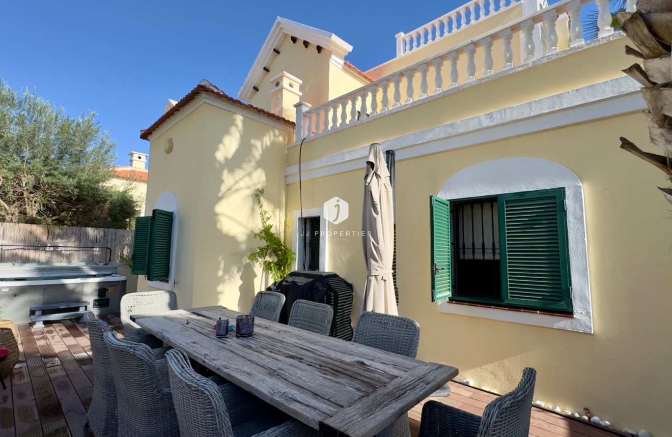 Segunda mano - Villa -
Orihuela Costa - Costa Blanca