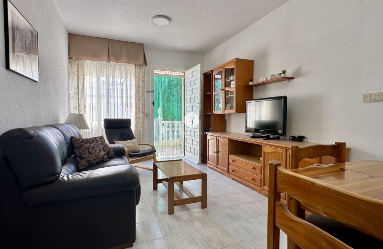 Resale - Apartment / flat -
Orihuela Costa - Costa Blanca