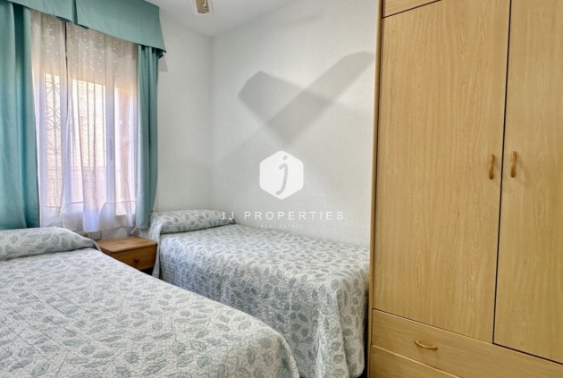 Resale - Apartment / flat -
Orihuela Costa - Costa Blanca