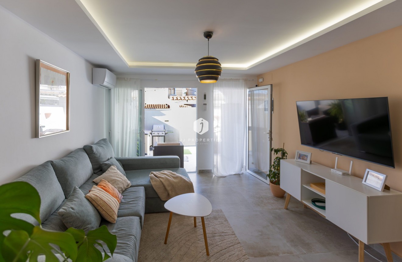 Aus zweiter Hand - Chalet -
Torrevieja - Costa Blanca