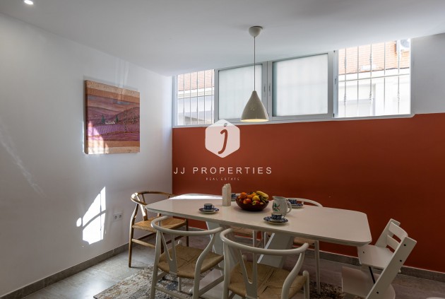 Aus zweiter Hand - Chalet -
Torrevieja - Costa Blanca