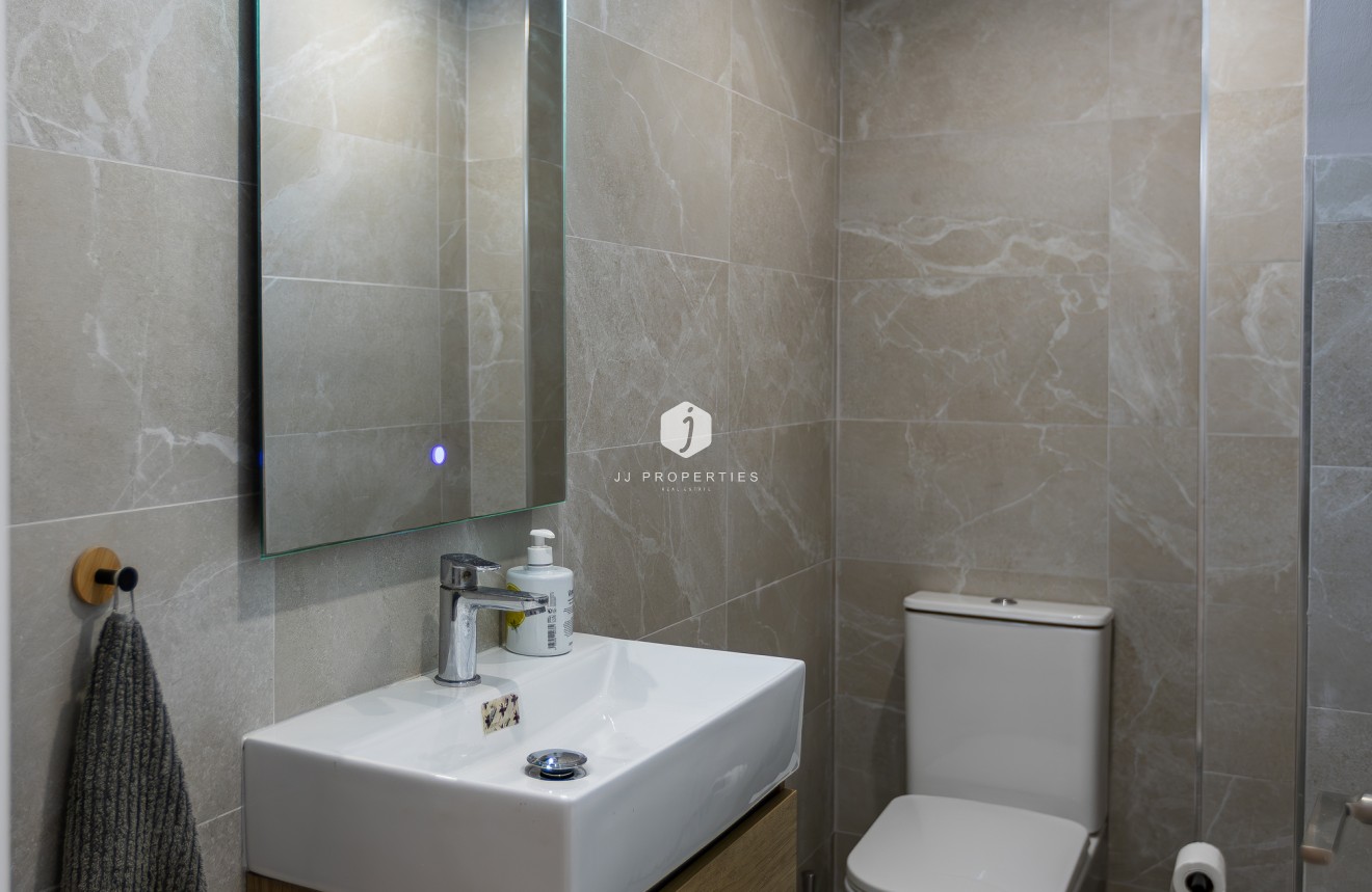 Aus zweiter Hand - Chalet -
Torrevieja - Costa Blanca