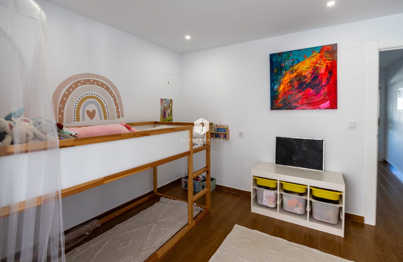 Aus zweiter Hand - Chalet -
Torrevieja - Costa Blanca