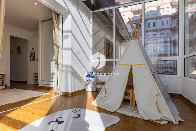 Aus zweiter Hand - Chalet -
Torrevieja - Costa Blanca