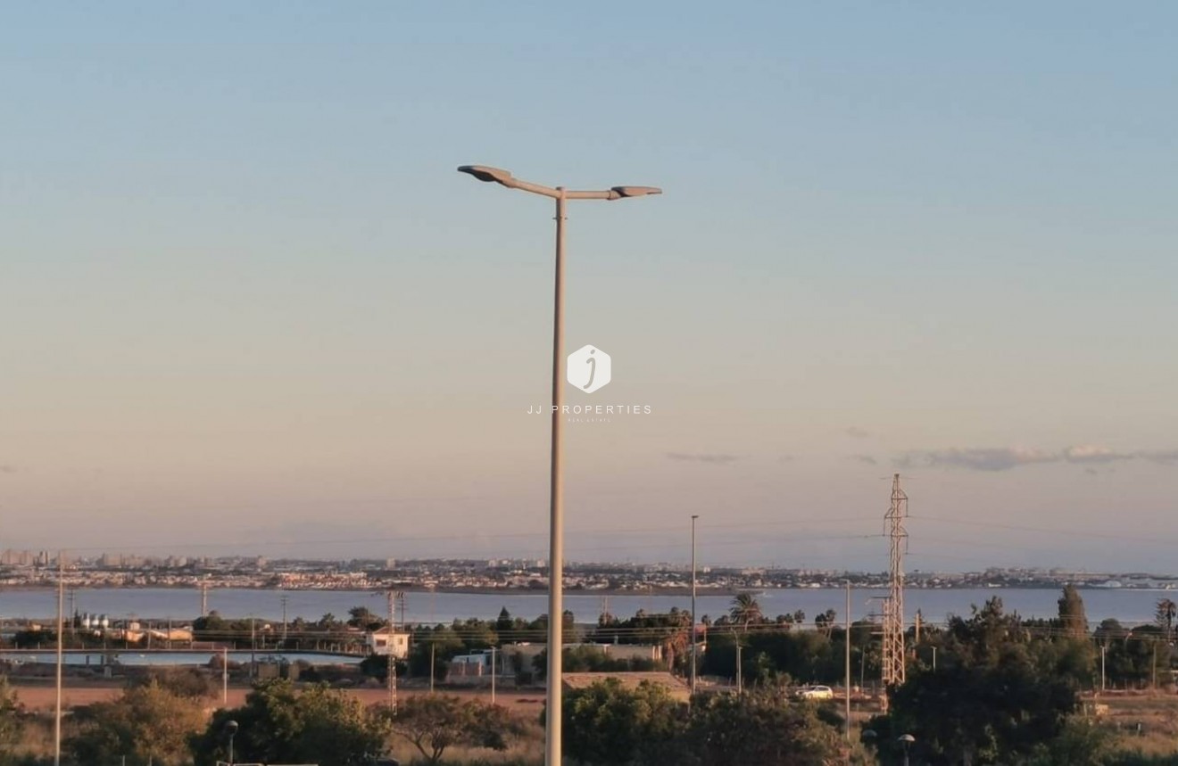 Resale - Villa -
Los Montesinos - Costa Blanca