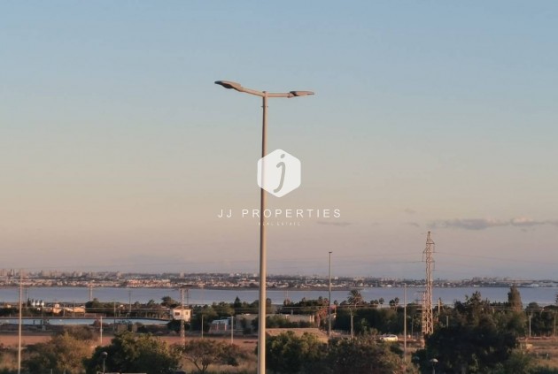 Resale - Villa -
Los Montesinos - Costa Blanca