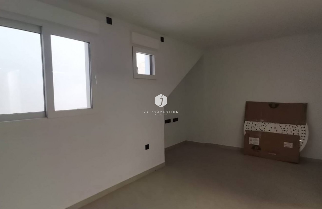 Resale - Villa -
Los Montesinos - Costa Blanca