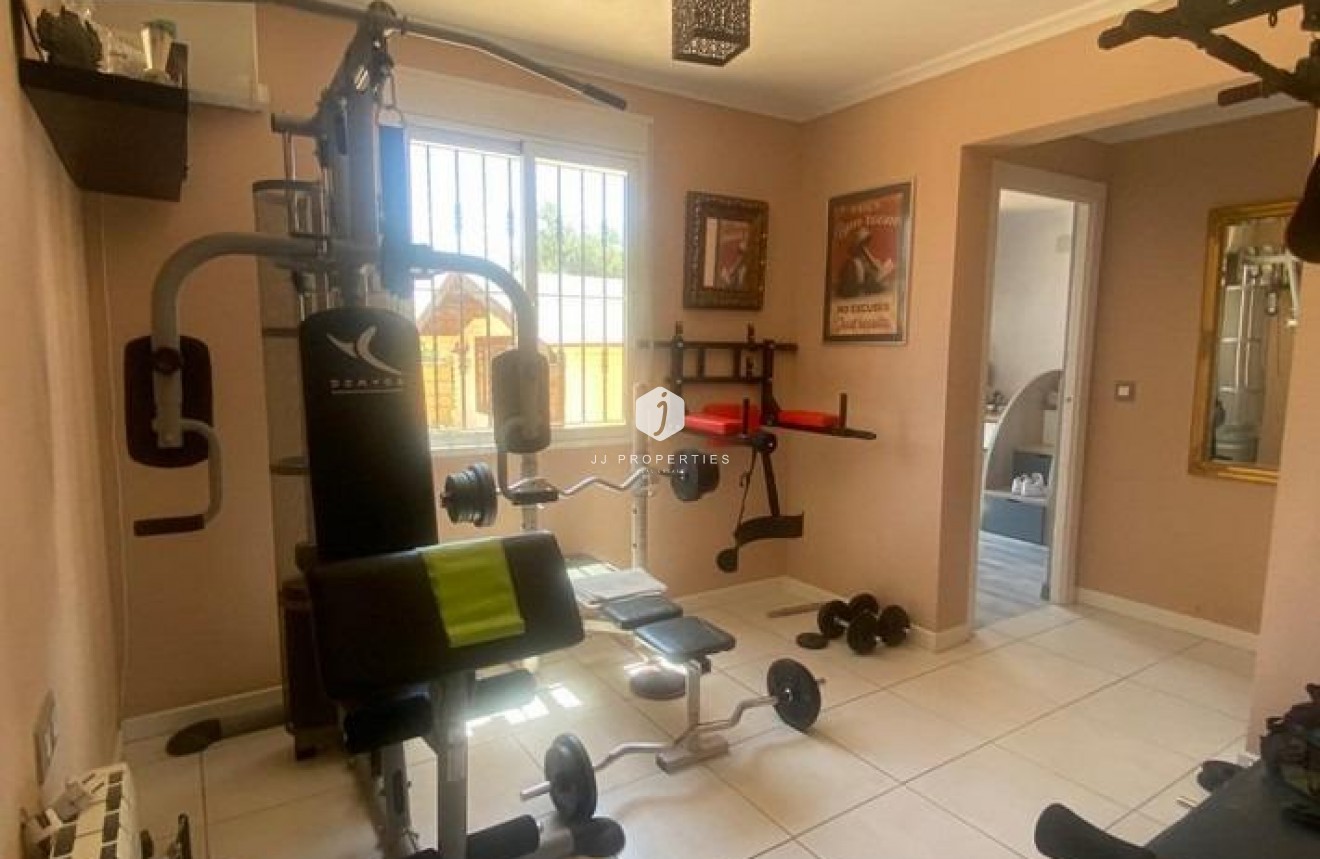 Resale - Villa -
Albatera - Campo De Albatera