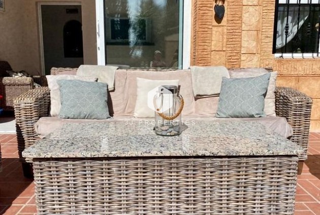 Resale - Villa -
Albatera - Campo De Albatera